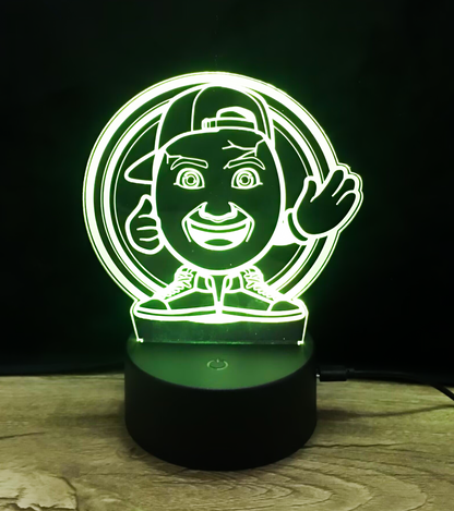 Leuchtend neongrüne ClashGames LED-Lampe mit Clashi-Figur – perfektes Accessoire für Fans und stimmungsvolle Beleuchtung im Gaming-Zimmer.